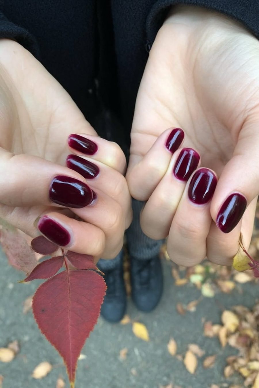 Semi-permanent bordeaux ambiance automne — Valentine Institut